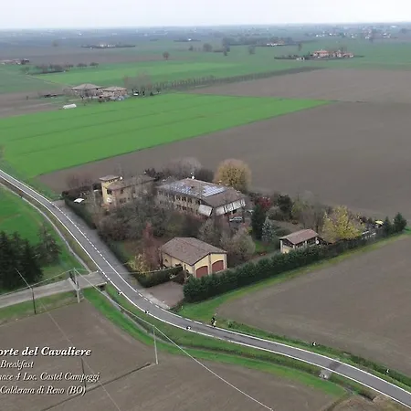 Nocleg ze śniadaniem La Corte Del Cavaliere 3*