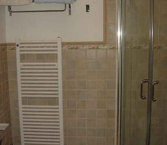 فندق مبيت وإفطار La Corte Del Cavaliere 3*